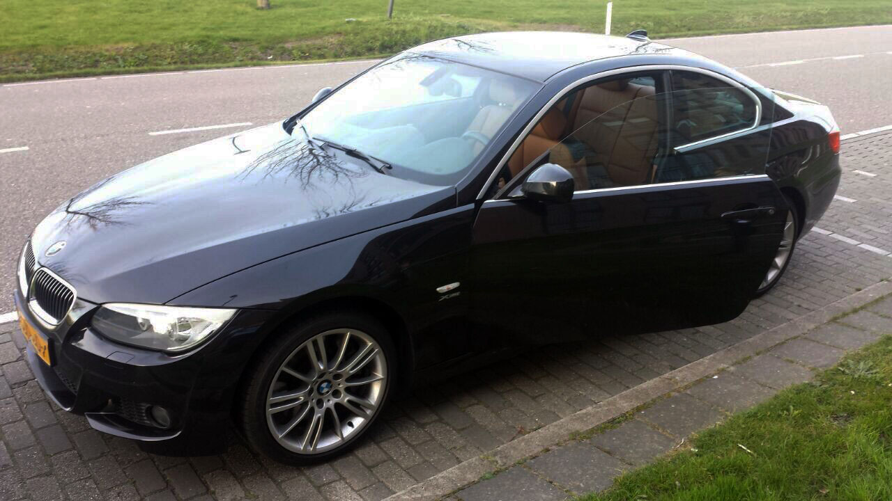 BMW_335i_coupe3.jpg